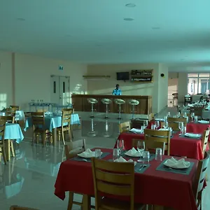 https://residences-sommet-port-salut.greaterantilleshotels.net